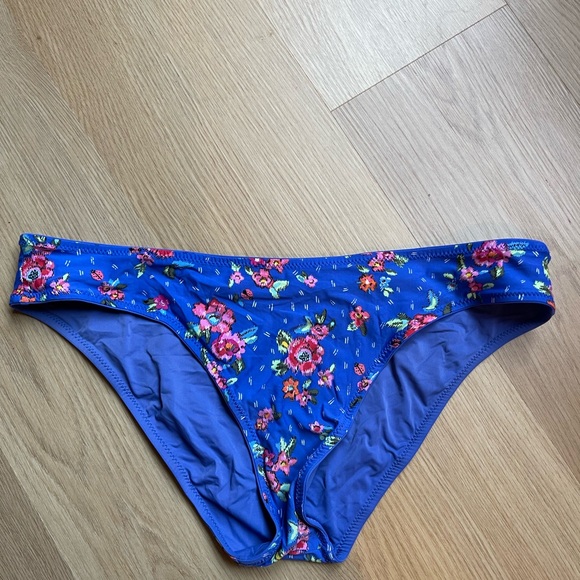 Vera bradley reversible swim size LARGE - Picture 3 of 5